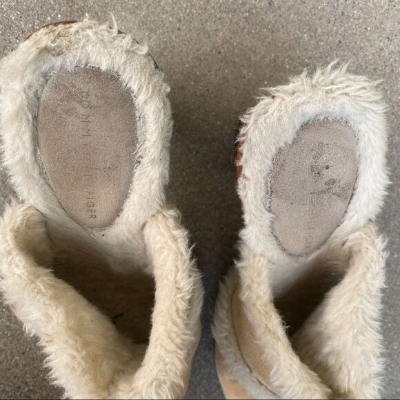 Tommy Hilfiger Y2K Winter Boot Fuzzy Chunky Heels - Picture 4 of 7